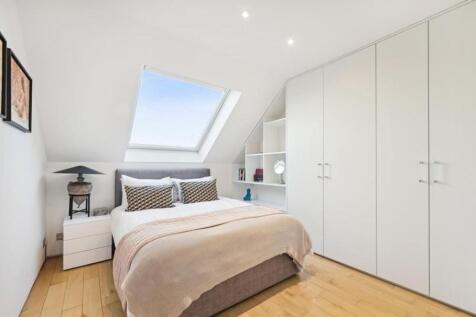 52 17 hall road 10.jpg