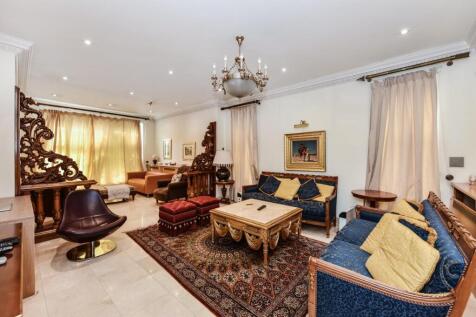 Beachcroft 18r Manor House Drive (11).JPG