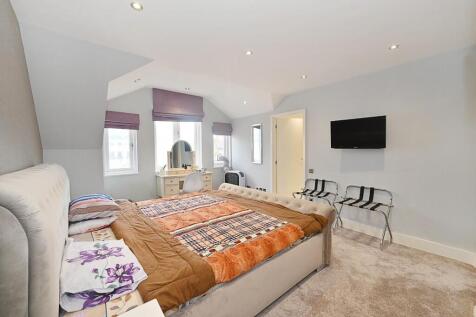 28-Alexandra-Court (1).JPG