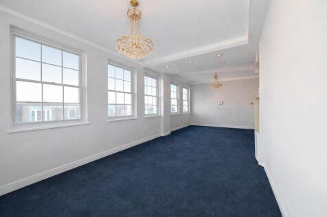 82-Bryanston (2).JPG