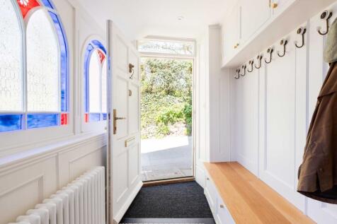 684c475ed69f6_Lancefield-House-33