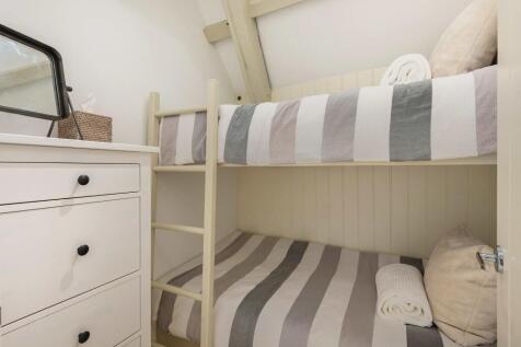 65e89e9029f9f_DW-2020-08-18-Cor-Anglais-Port-Isaa