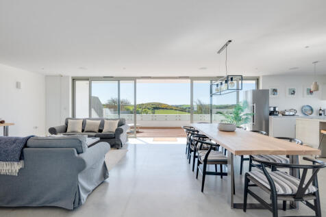 662a6fdfc3436_Kai Tak-51