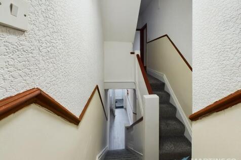 Communal Staircas...