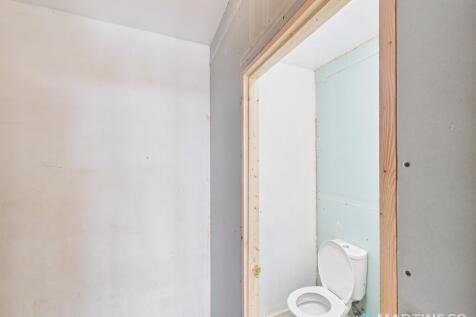 CAM02318G0-PR0529...