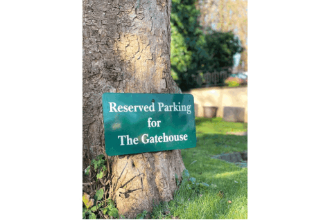 The-Gate-House,-Coutts-House,-Onchan-(7).gif