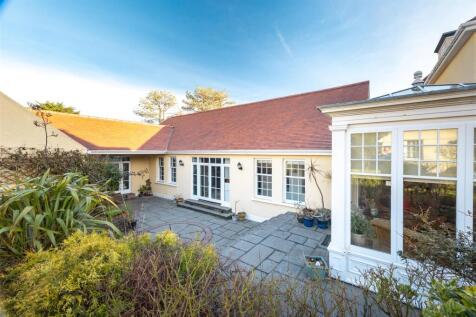 LG-Willoughby Fistard Road Port St Mary-42.jpg