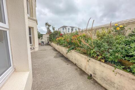 garden flat (38).jpg