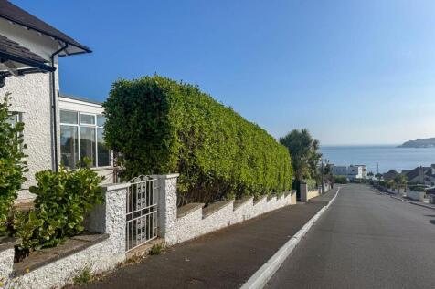 54 King Edward Road, Onchan (28).jpg