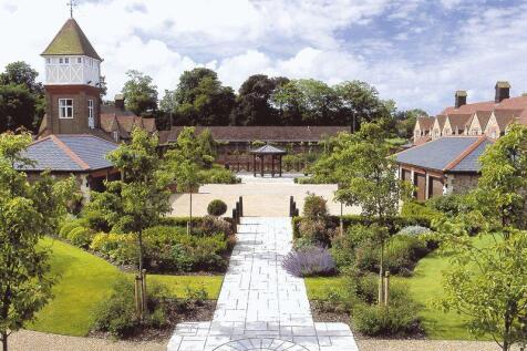 Bluecoat Pond grounds