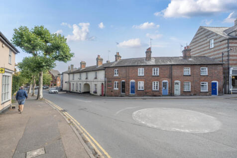 1349486-3-68c5747...