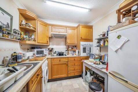 1353213-10-68d128...