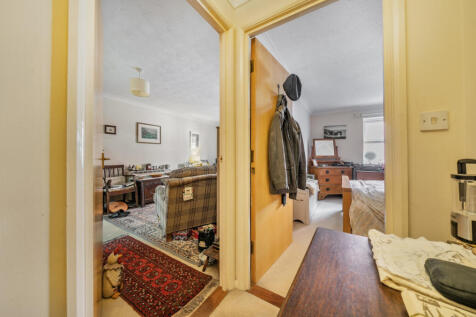 1353213-11-68d128...