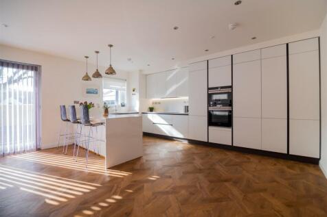Kitchen 3