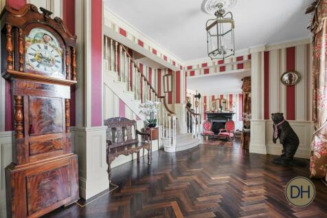 The White House Esta