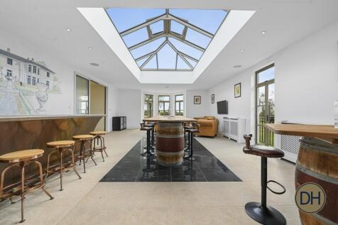 The White House Esta