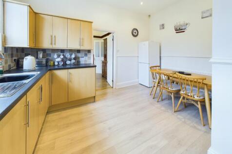 Kitchen/Break Room