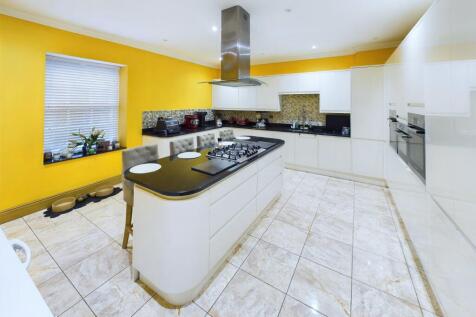 Kitchen/Break Room
