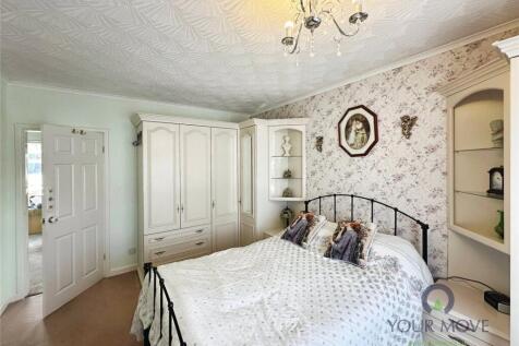 Bedroom 1 Additinal