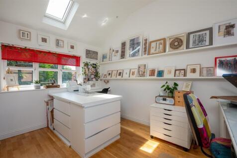 Hobby Room/Bedroom 5