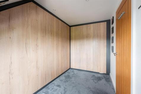 Bedroom 4 /Dressing Room