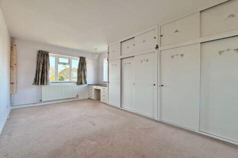 Downstairs Bedroom 1