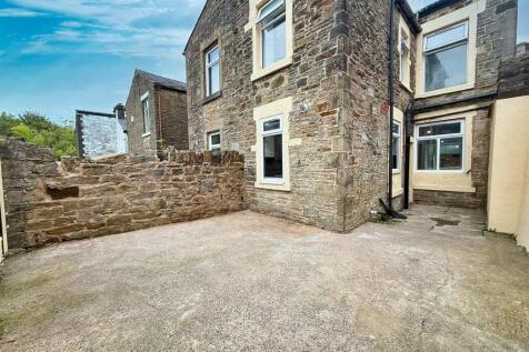 Rear Enclosed Garden