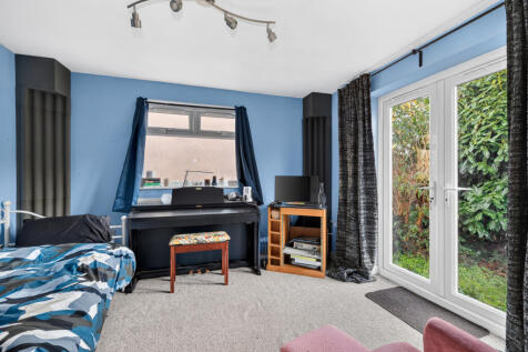 15stavertoncloselarge19