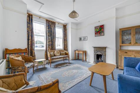 James_Anderson___Leinster_Avenue__East_Sheen__SW1_