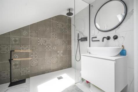 202507 Stanley_Road_London__SW14_7DZ-5.jpg