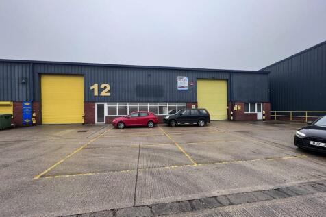 PHOTO 1  12 Admiral Park Portsmouth.jpg