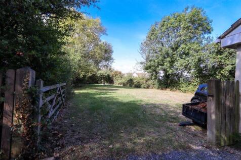 Paddock behind Garage