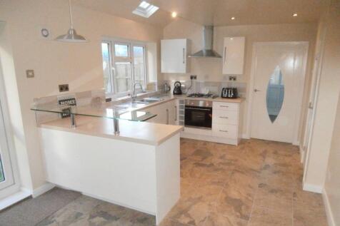 Fitted Kitchen