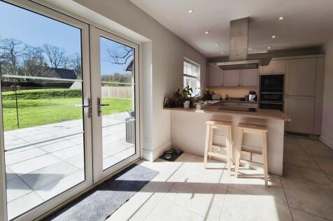 b1fccd27-10000252...