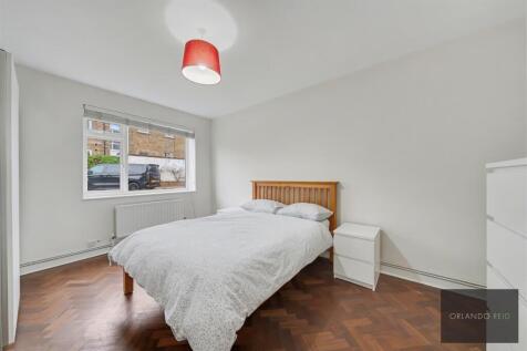 Flat 13, St Anthonys Court SW12 8NS-4.jpg