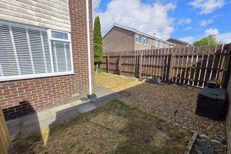 Rear Garden Additional Image