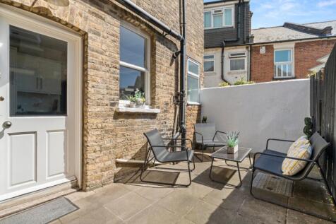 Copy of Gibbon Ro...