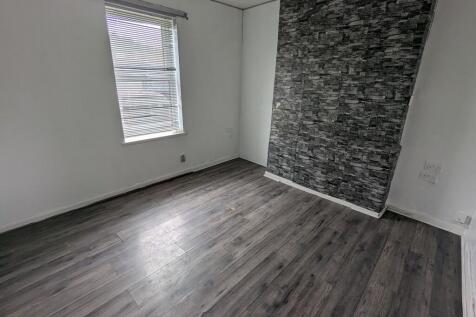 PXL_20250508_1221...