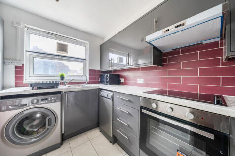 1347708-7-68b718c...