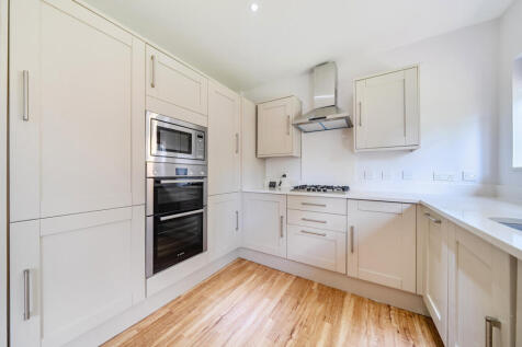 1345896-12-68b5e2...