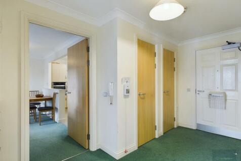 CAM02540G0-PR0076-ST