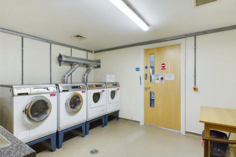 CAM02540G0-PR0075-ST