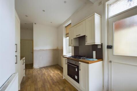 kitchen 2.jpg
