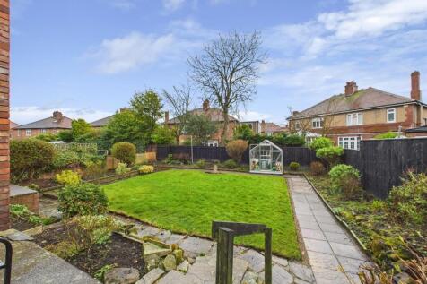 garden 1.jpg
