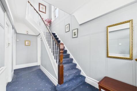 hallway.jpg