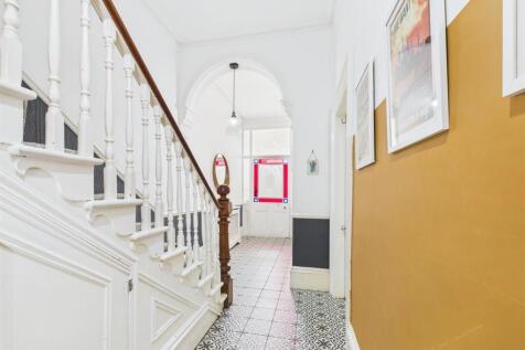 hallway 2.jpg