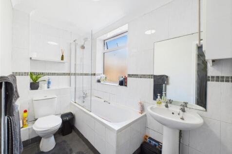 Bath 1.jpg