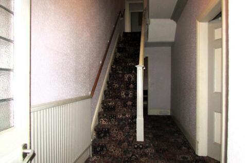 KensingtonRd39hall2.JPG