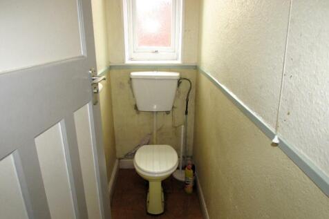KensingtonRd39bath2.JPG