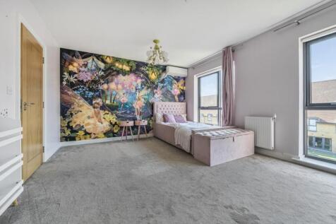 1357526-25-68cd28a8ba30c-ARW .jpg